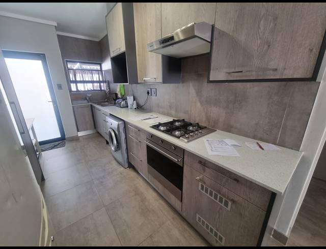 2 BEDROOM APARTMENT FOR SALE IN RYNFIELD